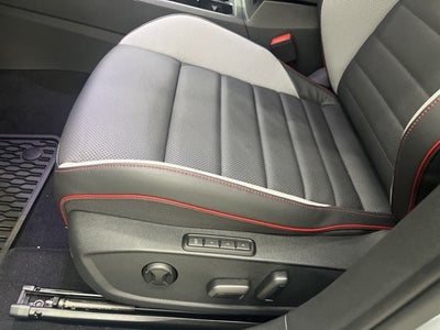 2026 Volkswagen Golf GTI 2.0T SE