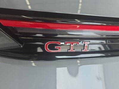 2026 Volkswagen Golf GTI SE
