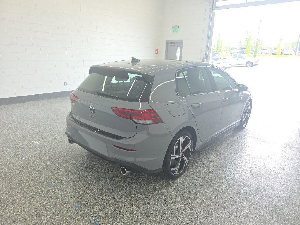 2026 Volkswagen Golf GTI SE