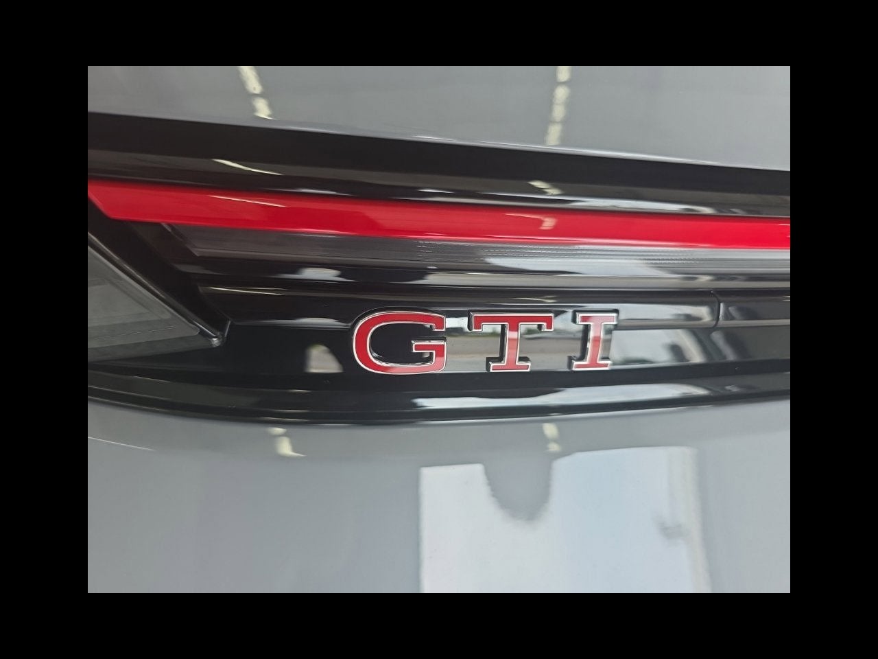 2026 Volkswagen Golf GTI SE