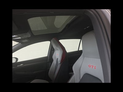 2026 Volkswagen Golf GTI SE