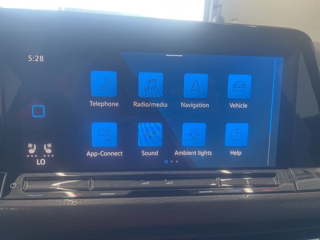 2022 Volkswagen Golf GTI 2.0T SE