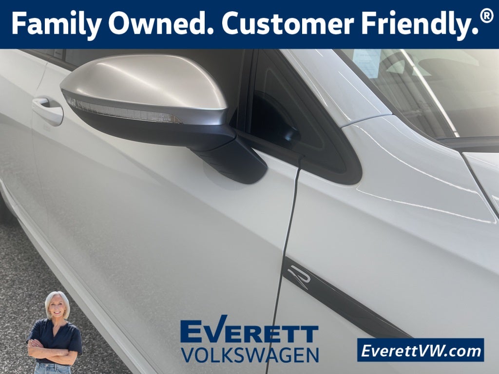 2024 Volkswagen Golf R 2.0T