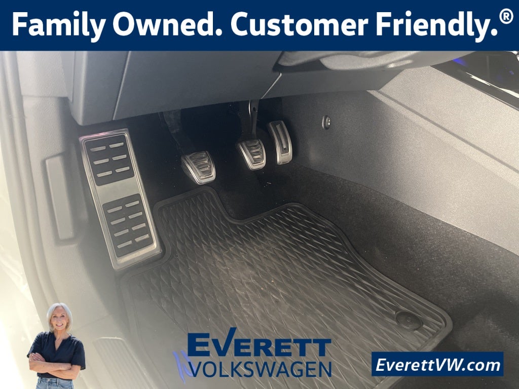 2024 Volkswagen Golf R 2.0T