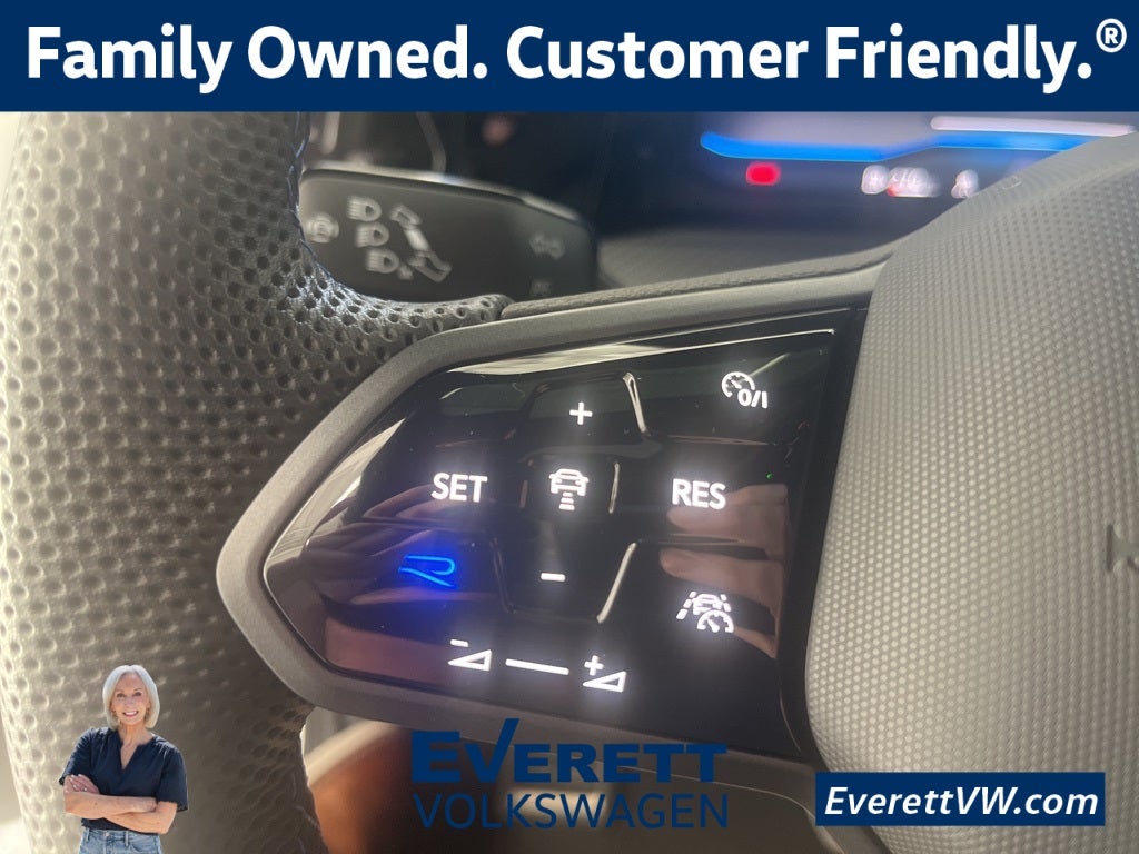 2024 Volkswagen Golf R 2.0T