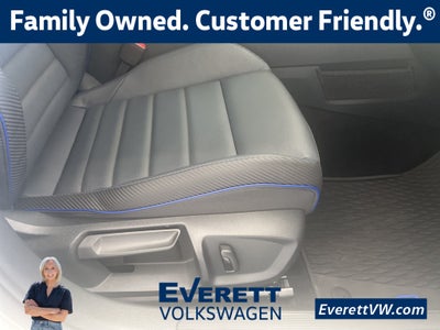 2024 Volkswagen Golf R 2.0T