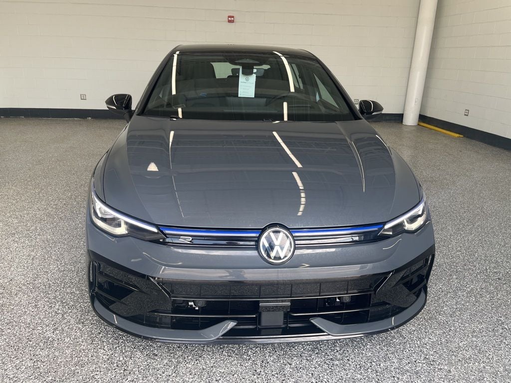 2026 Volkswagen Golf R 2.0T