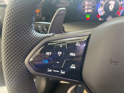 2026 Volkswagen Golf R 2.0T