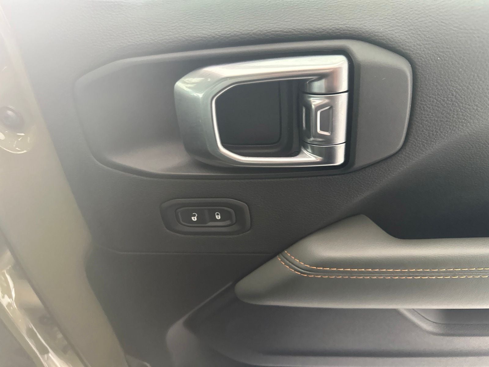 2025 Jeep Gladiator Mojave X-PACKAGE