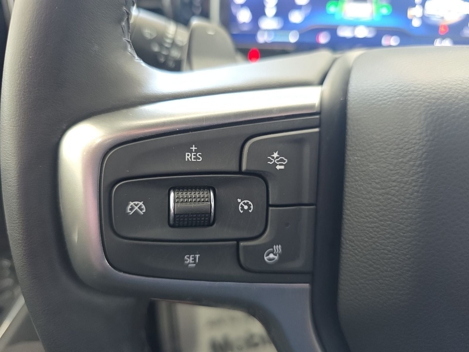 2025 Chevrolet Silverado 1500 LT LT1