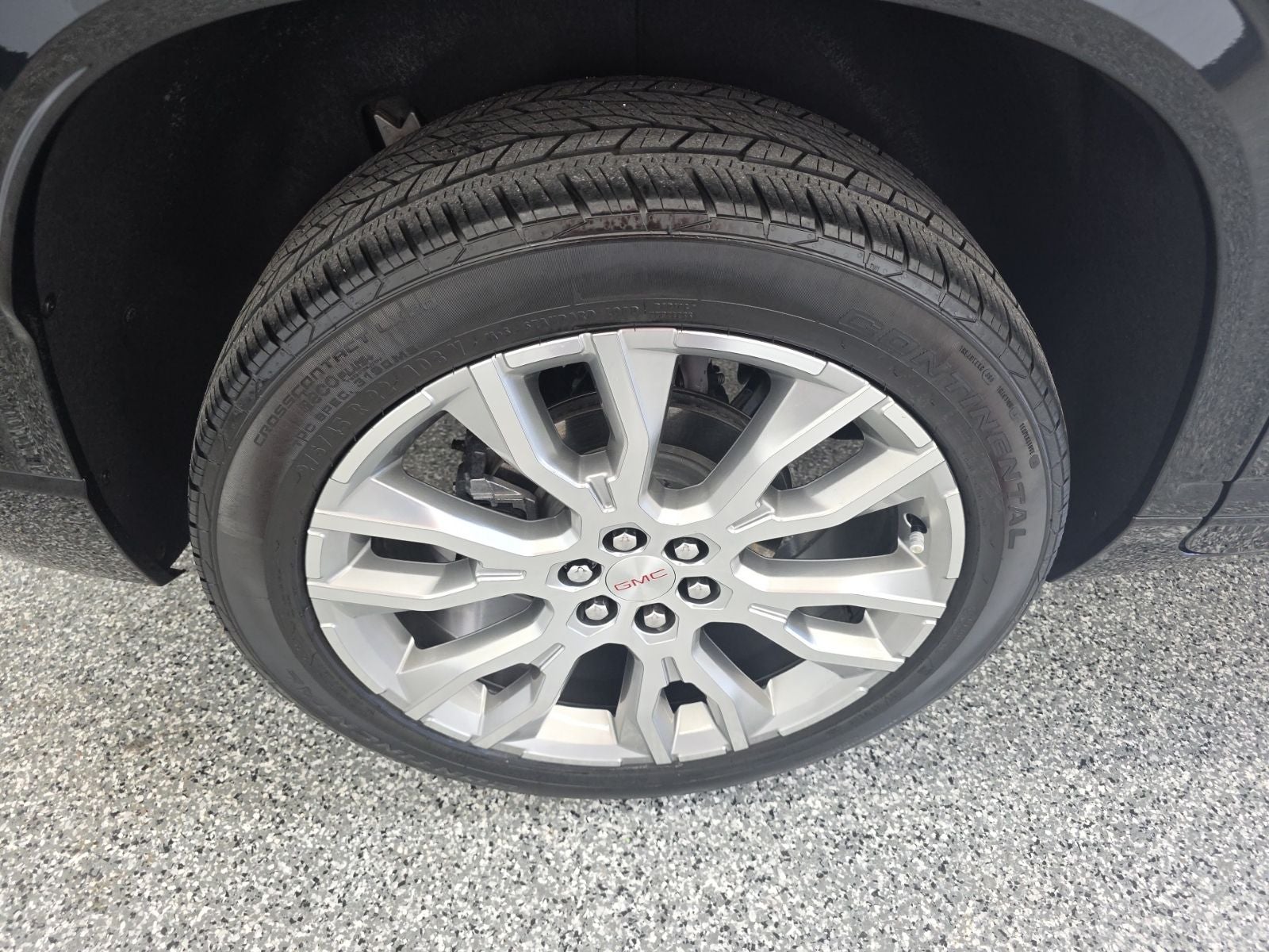 2024 GMC Acadia Denali Reserve