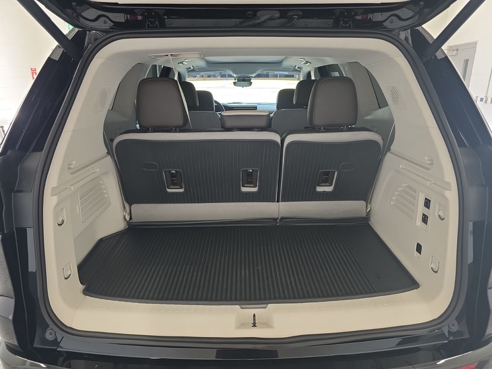 2024 GMC Acadia Denali Reserve