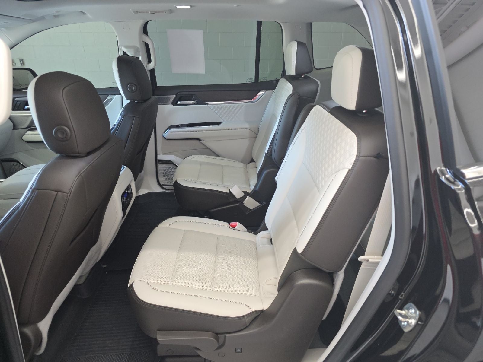 2024 GMC Acadia Denali Reserve