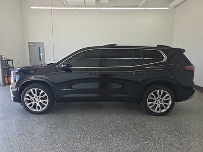 2024 GMC Acadia Denali Reserve