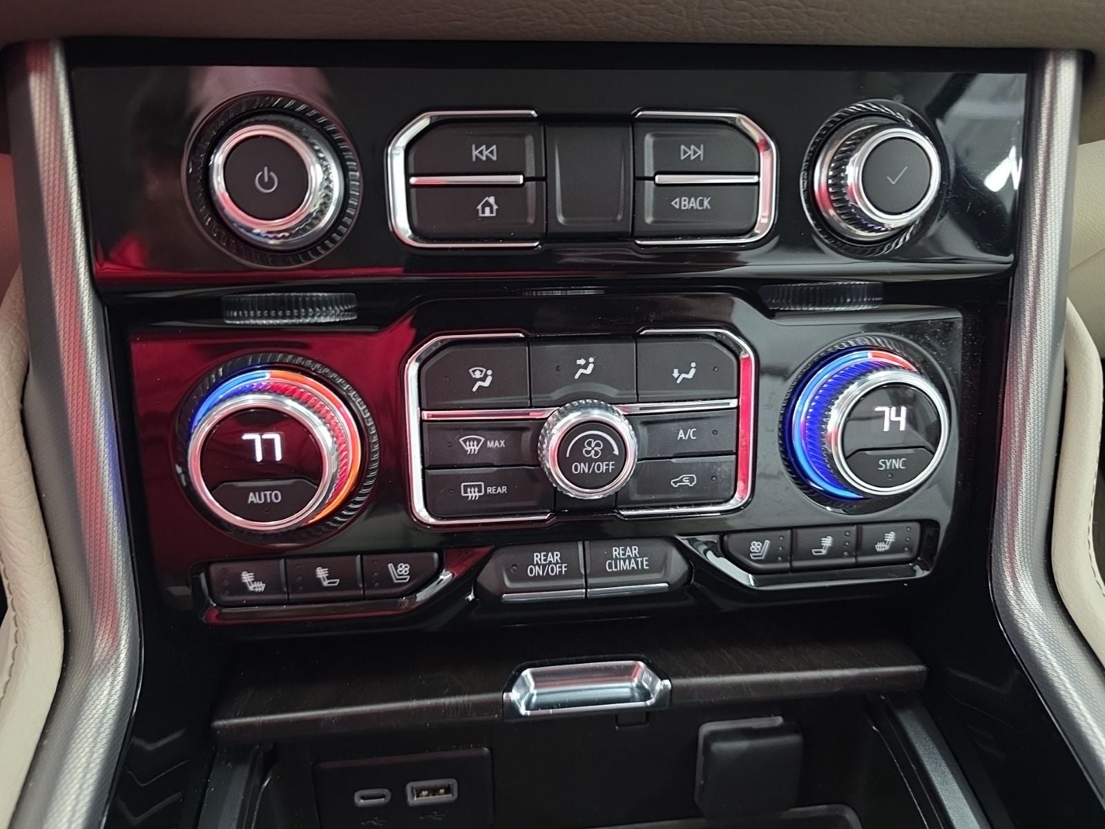 2023 GMC Yukon Denali