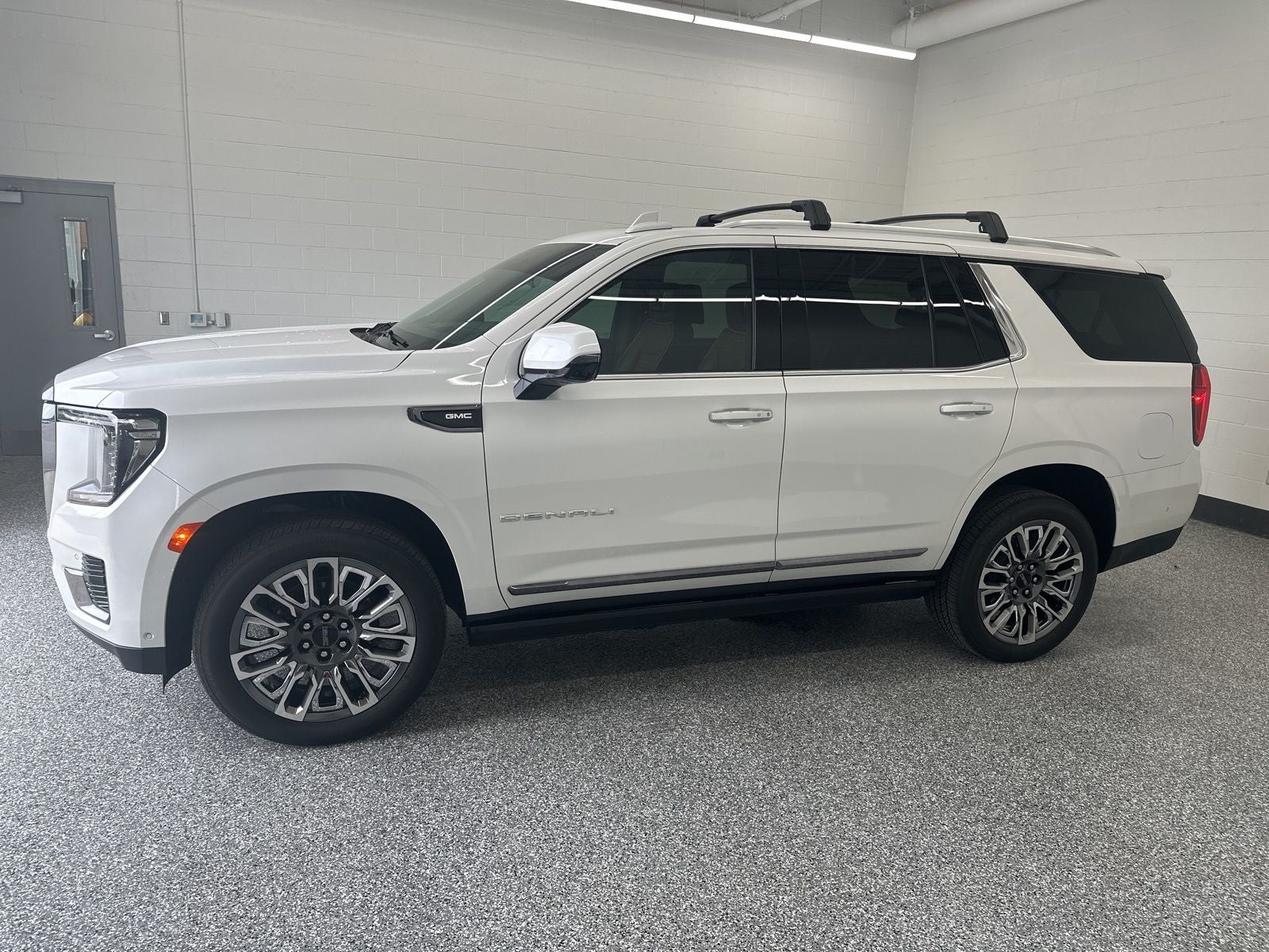 2024 GMC Yukon Denali Ultimate