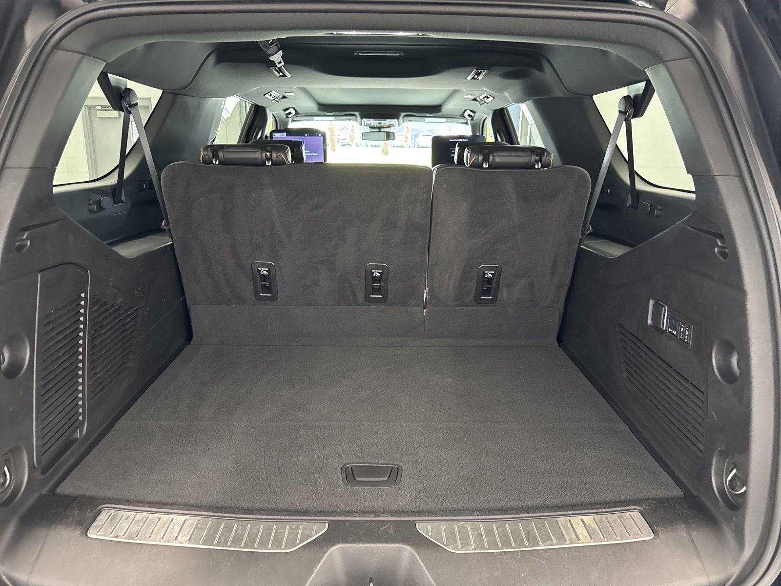 2024 GMC Yukon XL AT4