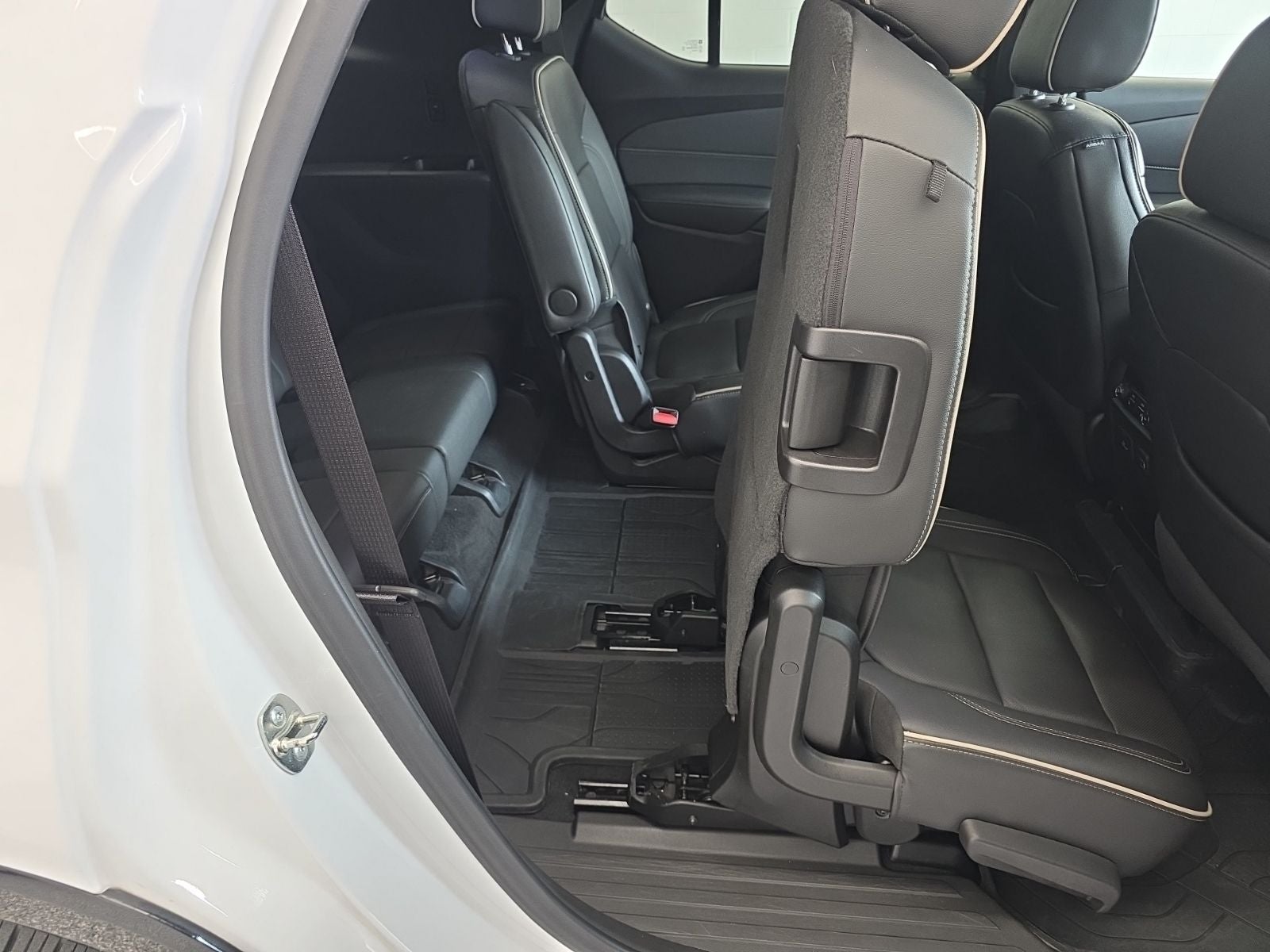 2024 Chevrolet Traverse Limited Premier