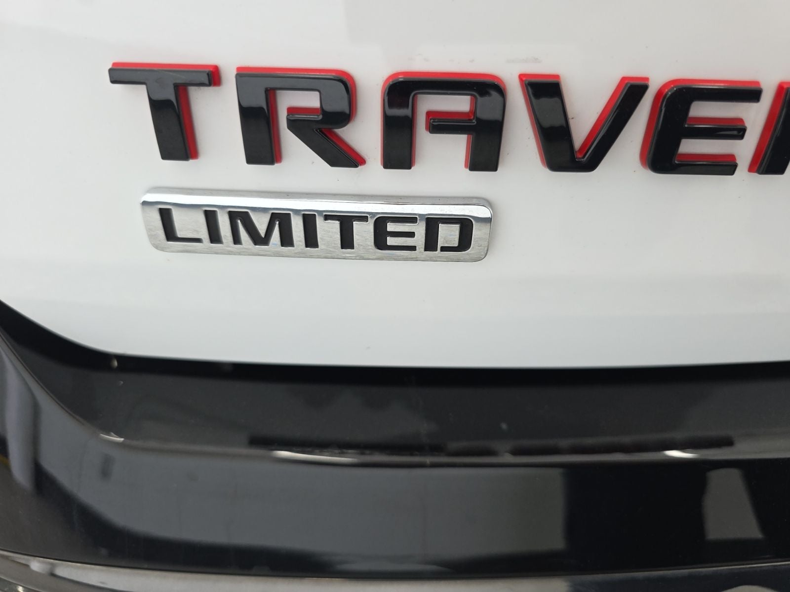2024 Chevrolet Traverse Limited Premier