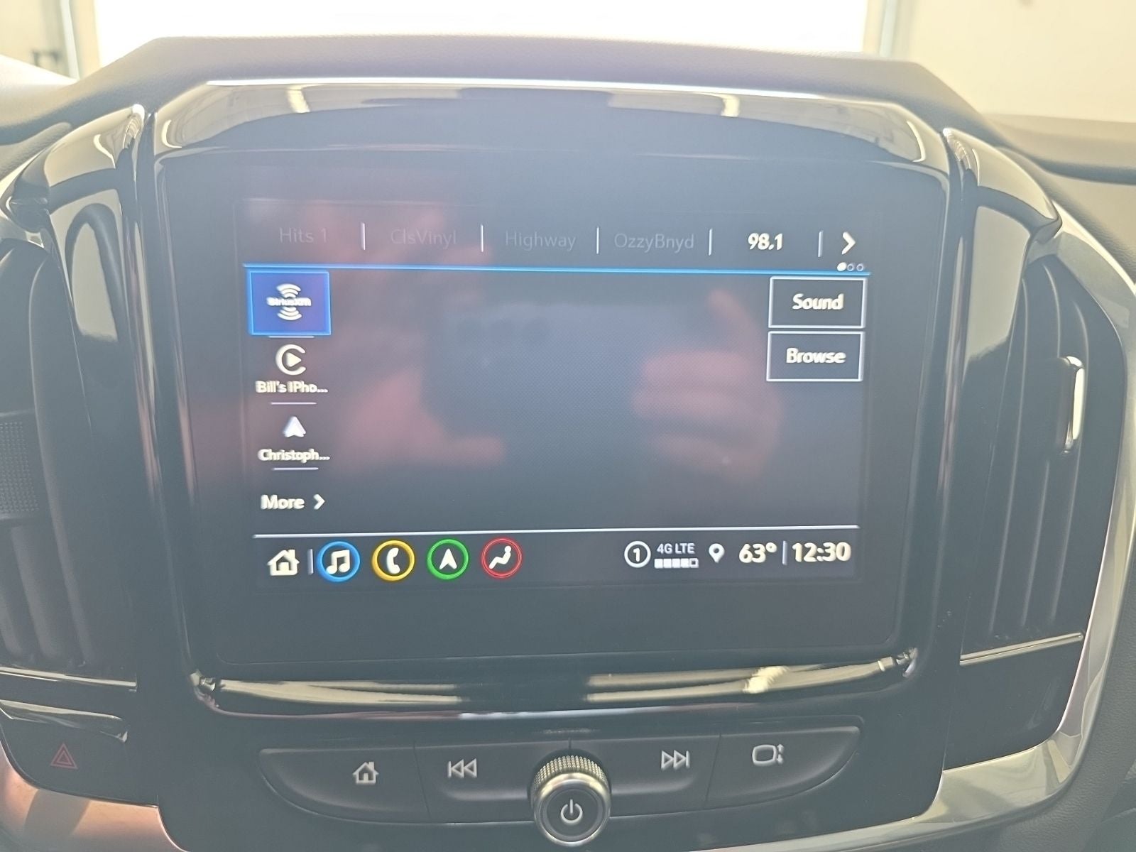 2024 Chevrolet Traverse Limited Premier