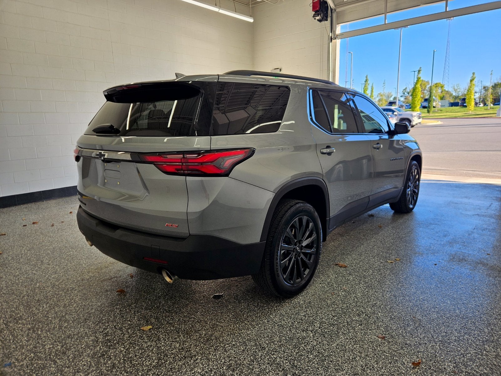 2023 Chevrolet Traverse RS