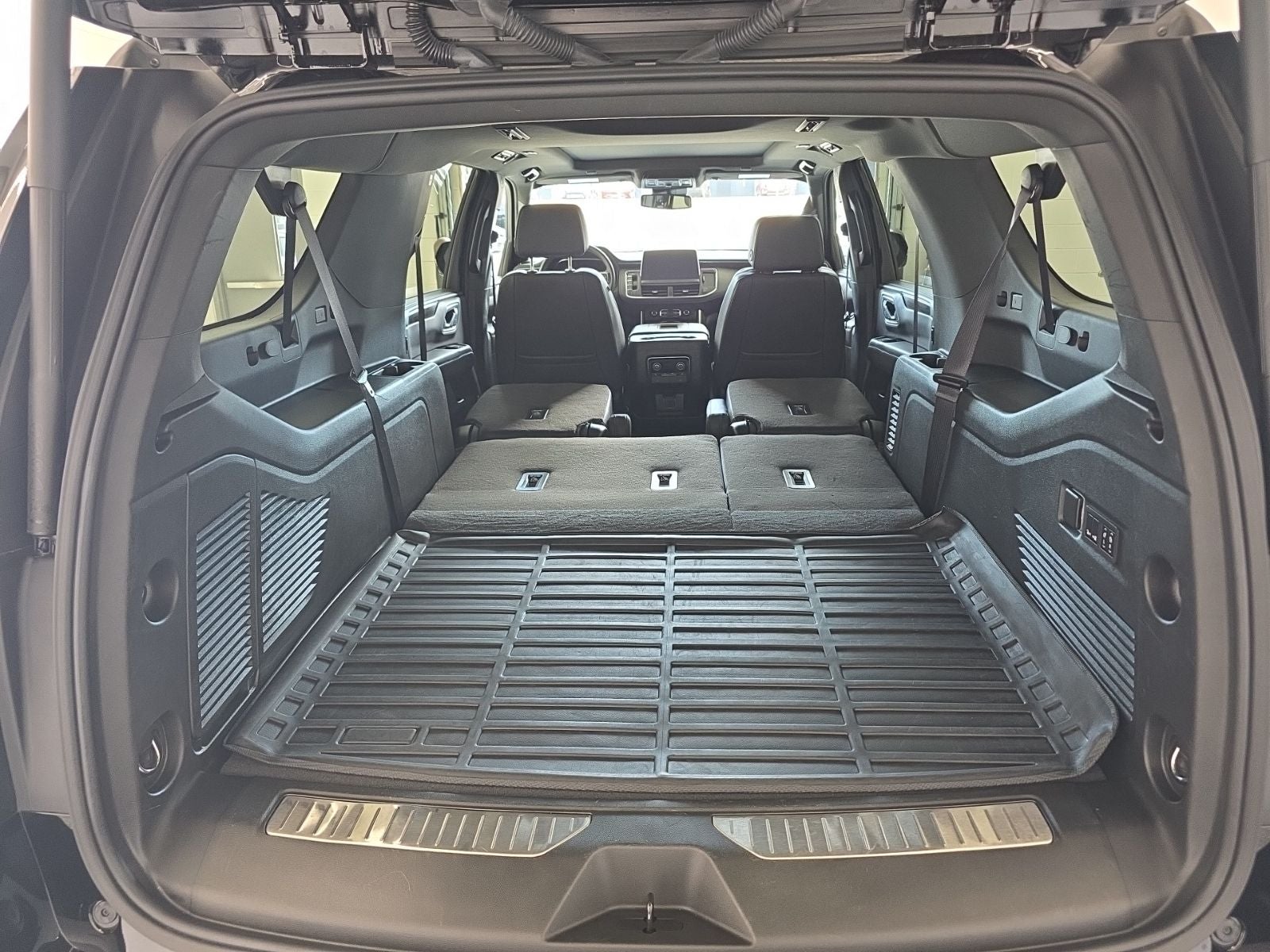 2024 Chevrolet Suburban Z71