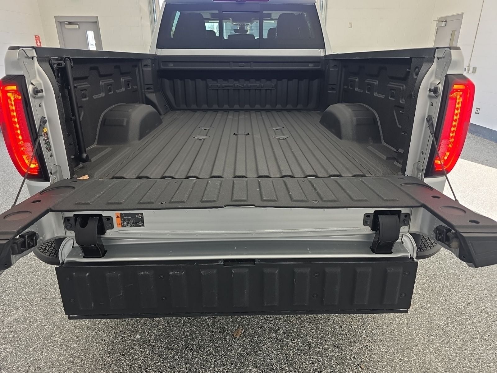 2023 GMC Sierra 2500HD Denali