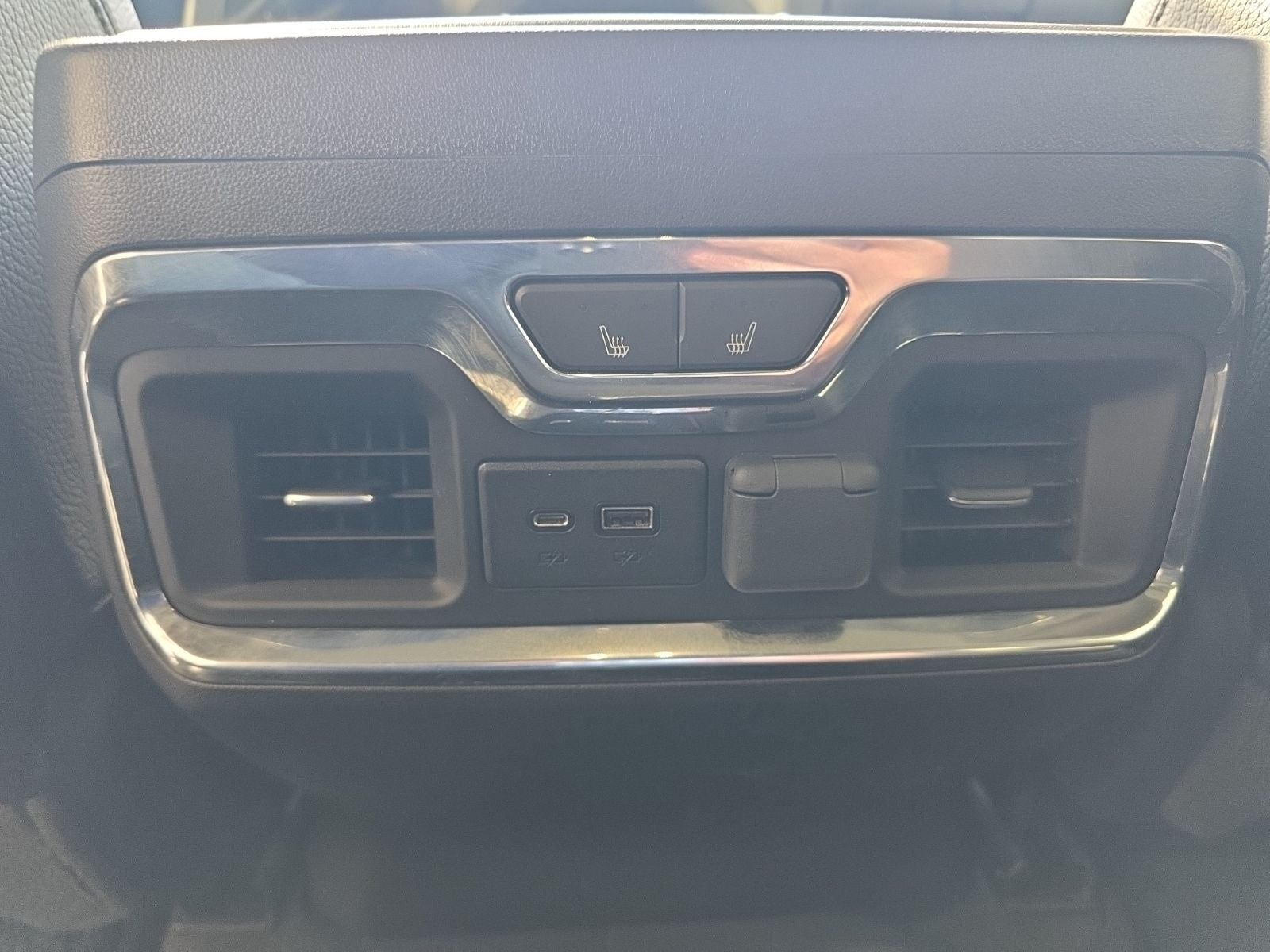 2023 GMC Sierra 2500HD Denali