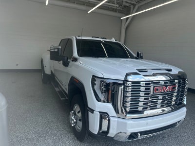 2024 GMC Sierra 3500HD Denali