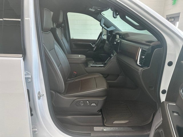 2024 GMC Sierra 3500HD Denali