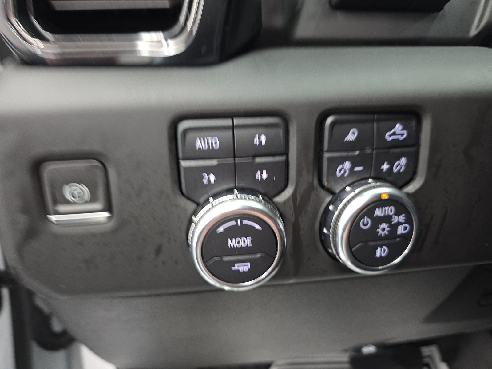 2024 GMC Sierra 2500HD AT4X