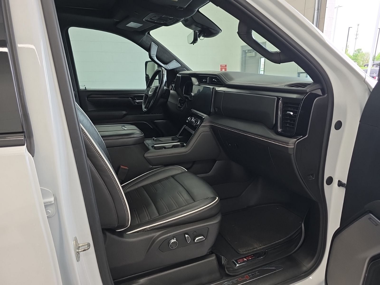 2024 GMC Sierra 2500HD AT4X