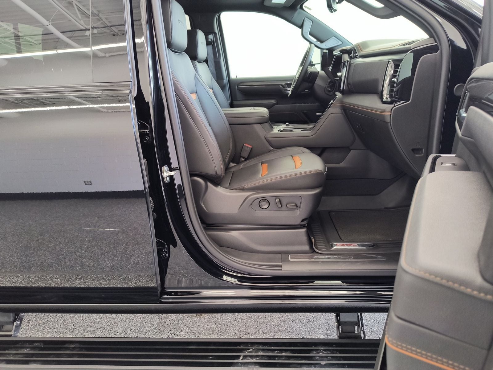 2026 GMC Sierra 2500HD AT4