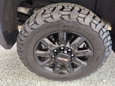 2026 GMC Sierra 2500HD AT4