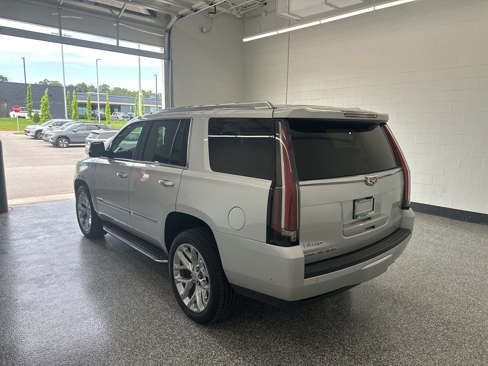 2020 Cadillac Escalade Luxury