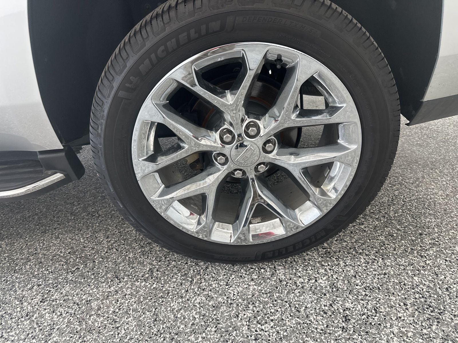 2020 Cadillac Escalade Luxury