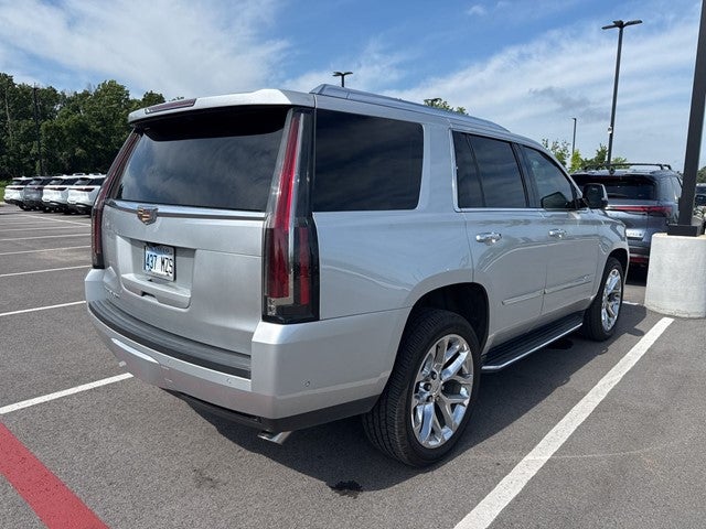 2020 Cadillac Escalade Luxury
