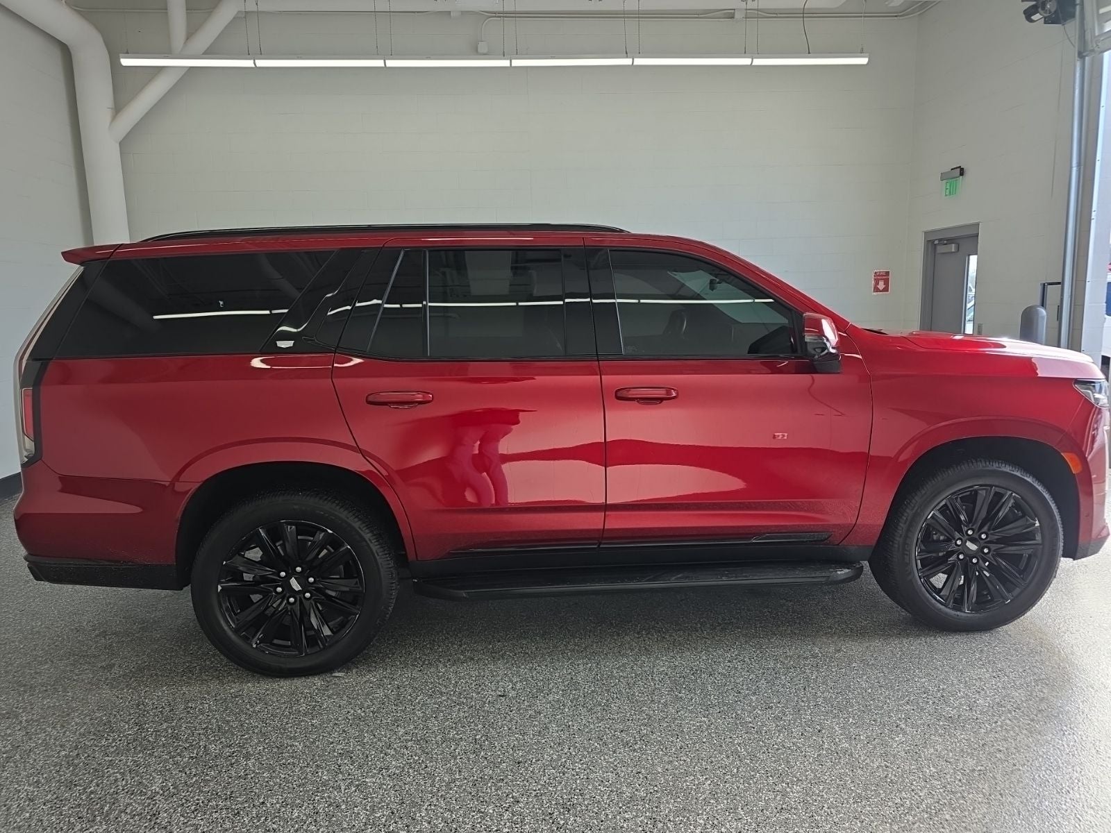 2023 Cadillac Escalade Sport