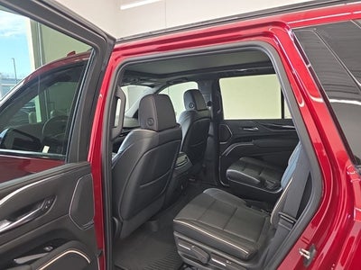 2023 Cadillac Escalade Sport