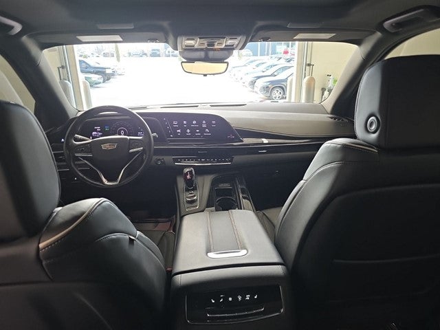 2023 Cadillac Escalade Sport