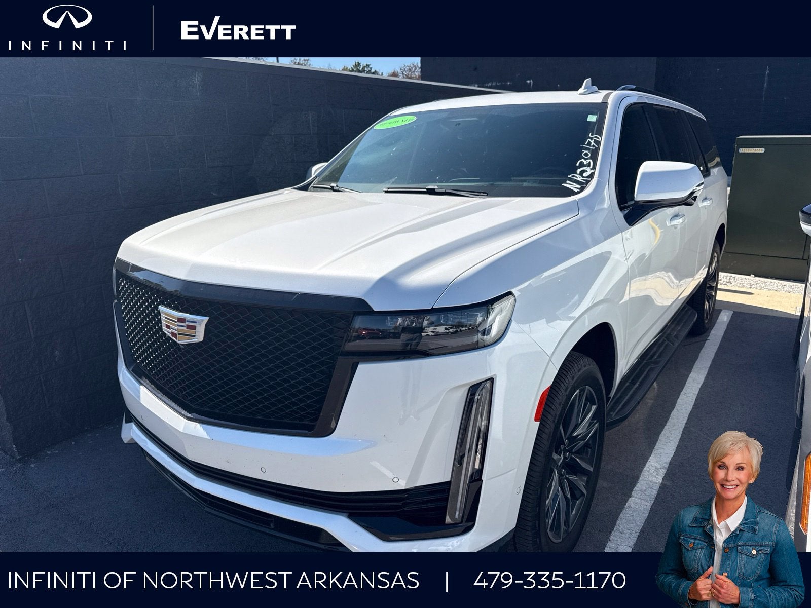 2022 Cadillac Escalade ESV