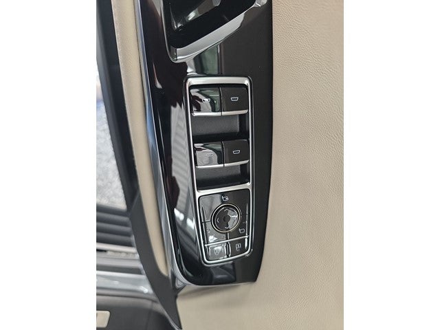 2025 Cadillac Escalade ESV Sport