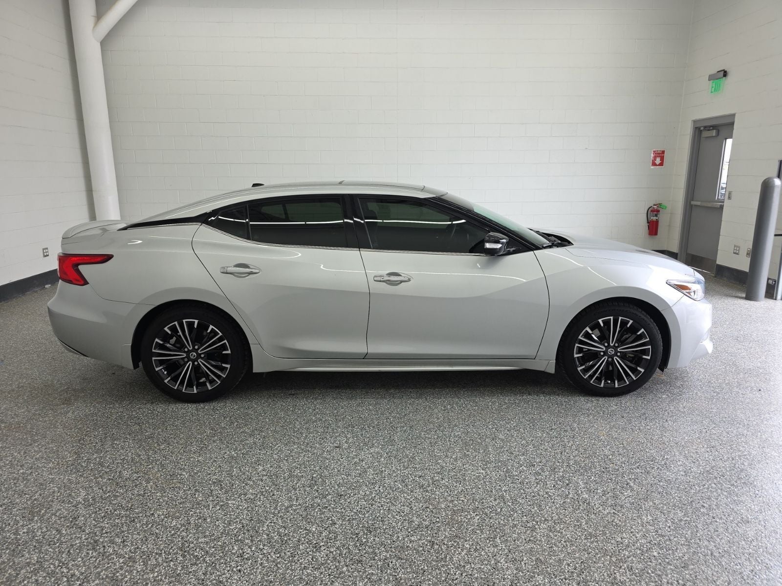 2016 Nissan Maxima Platinum