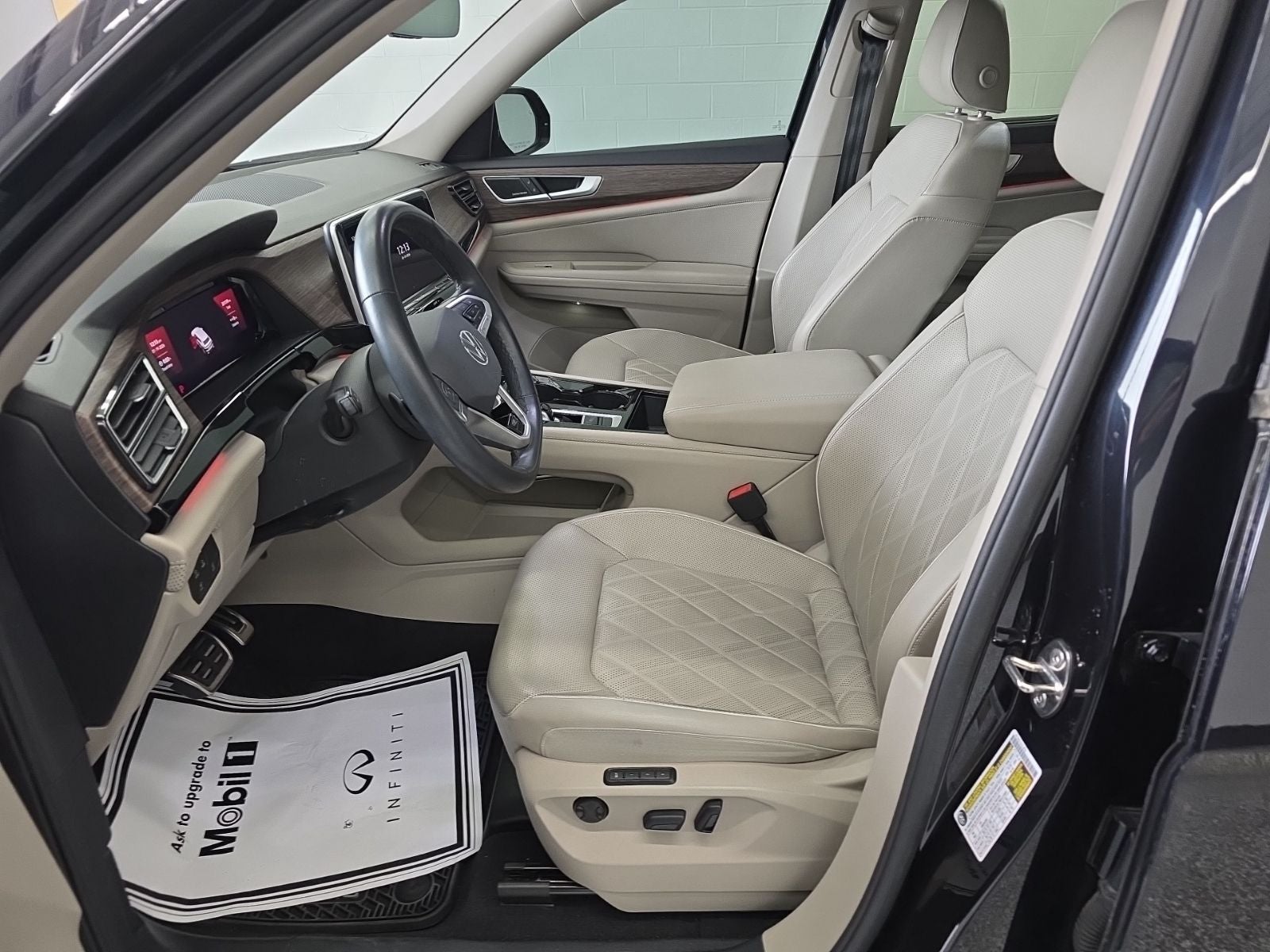 2024 Volkswagen Atlas 2.0T SEL Premium R-Line