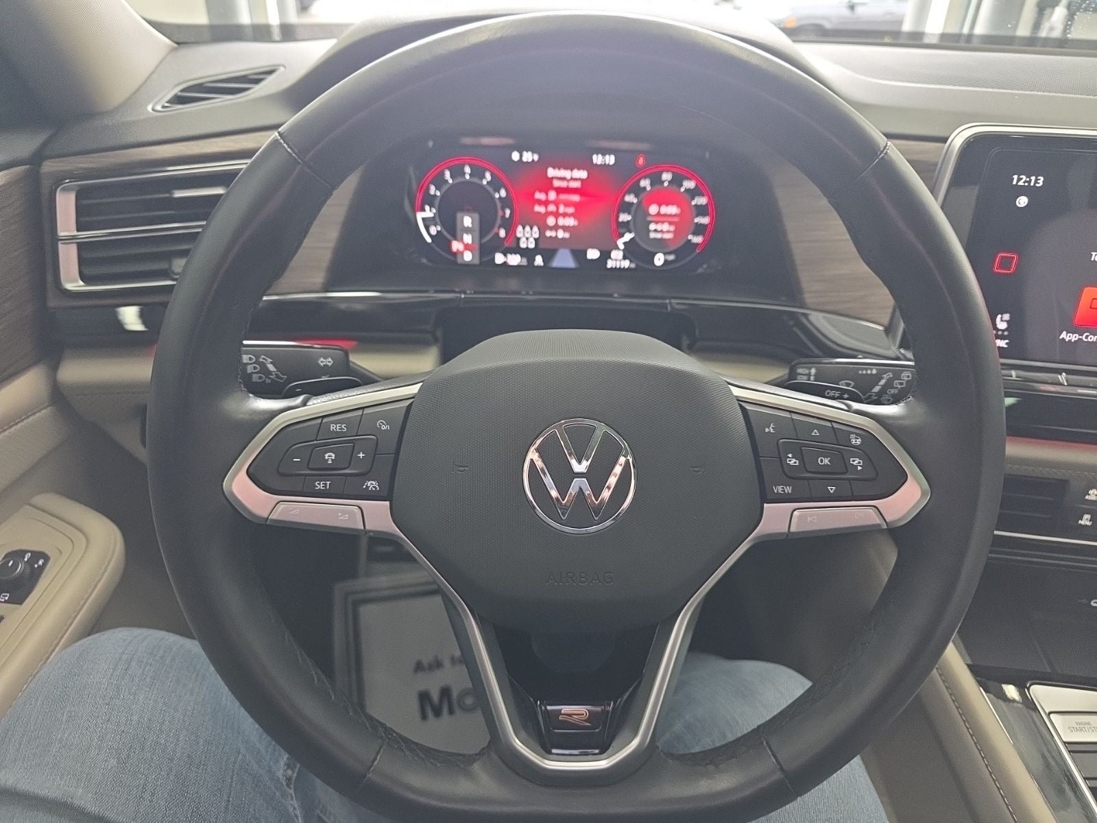 2024 Volkswagen Atlas 2.0T SEL Premium R-Line