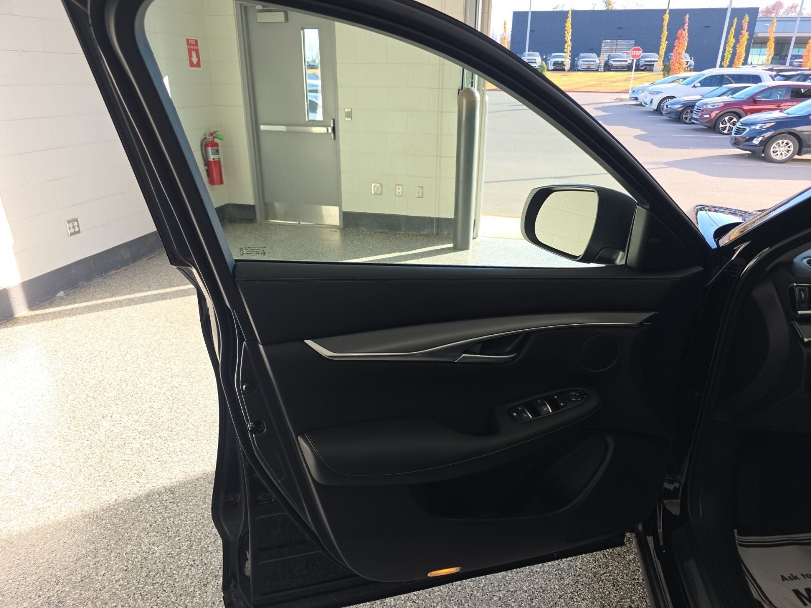 2025 INFINITI QX50 PURE