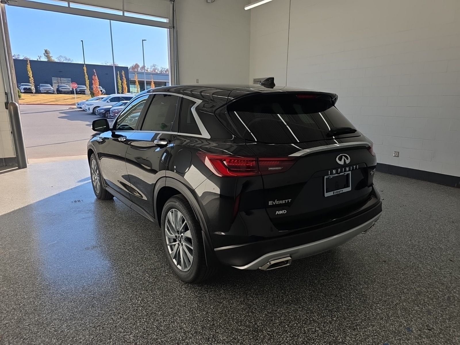 2025 INFINITI QX50 PURE