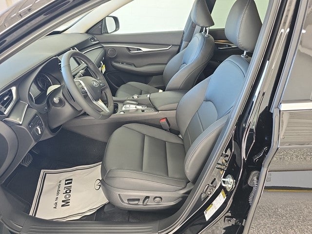 2025 INFINITI QX50 PURE