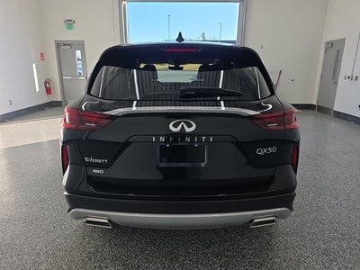2025 INFINITI QX50 PURE