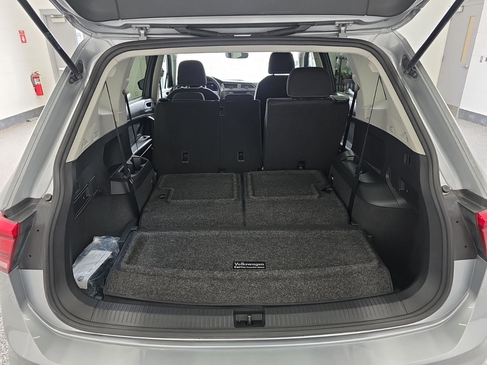 2023 Volkswagen Tiguan 2.0T S